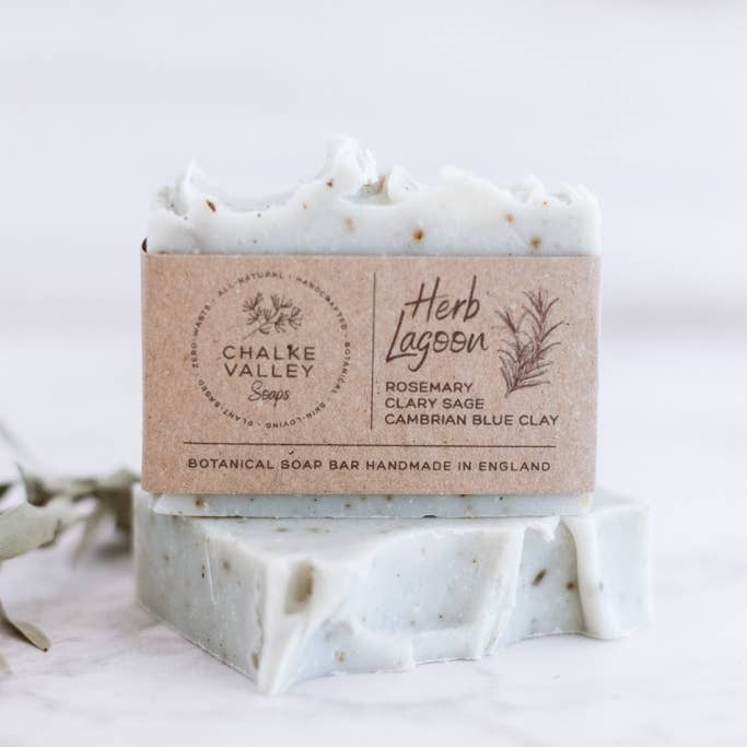 Herb Lagoon - Natürlicher handgemachter Seifenriegel für den Großhandel von Chalke Valley Soaps