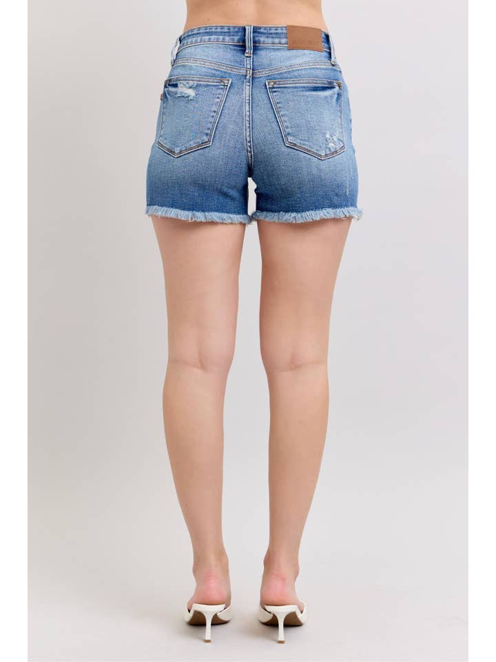Watermelon Apparel – wholesale Shorts – Dam – Judy Blue Högmidjade Vintage Tvättade Shorts med Fransad Kant Shorts4