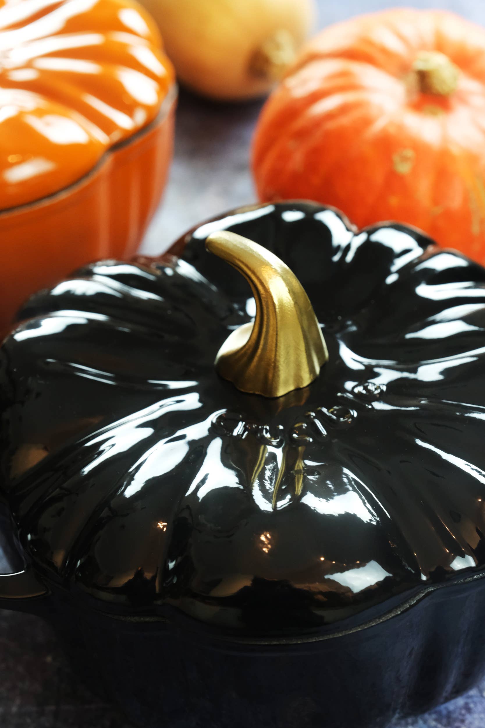 Crucible Cookware - Wholesale Kookpot - Gegoten ijzeren pompoenpan met emaille, braadpan, cocotte, zwart9