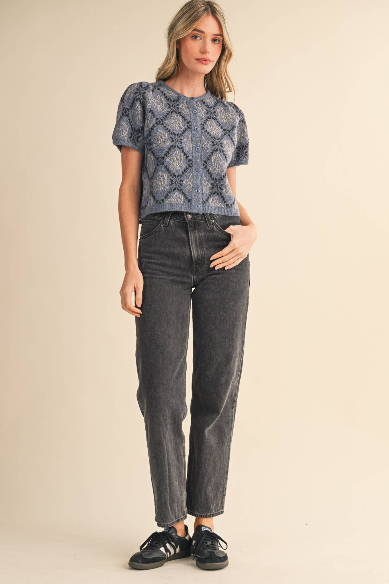 &MERCI - Wholesale Cardigan - Women's - FLORAL SHORT SLEEVE SWEATER CARDIGAN MSW1125813