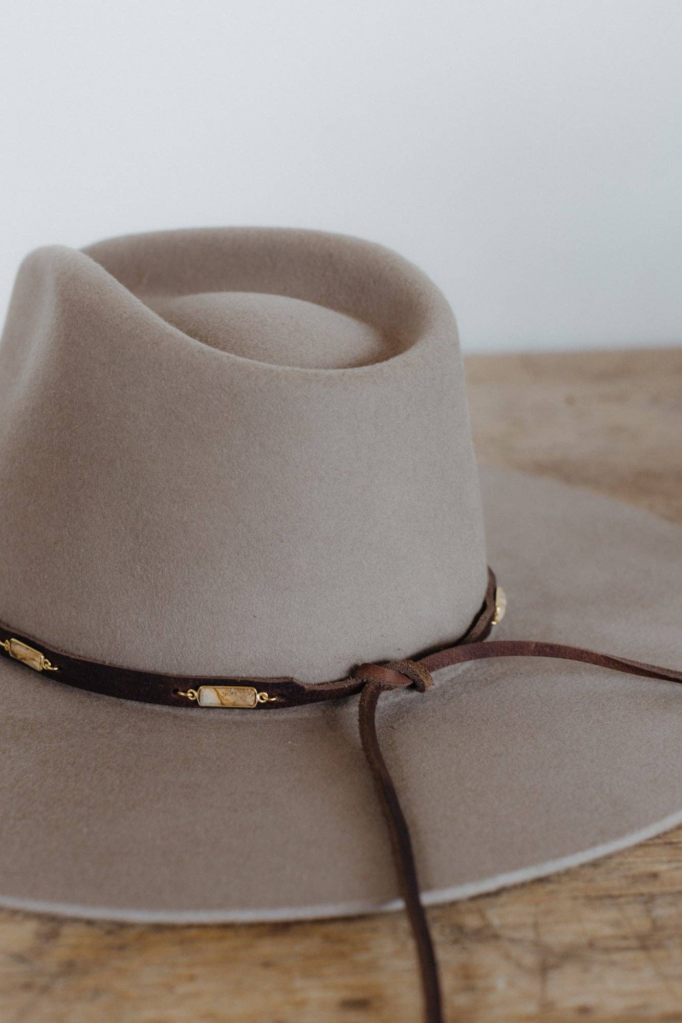 Crossbow Leather - Wholesale Hat Accessory - Women's - RECTANGLE JASPER ON LEATHER HAT BAND2