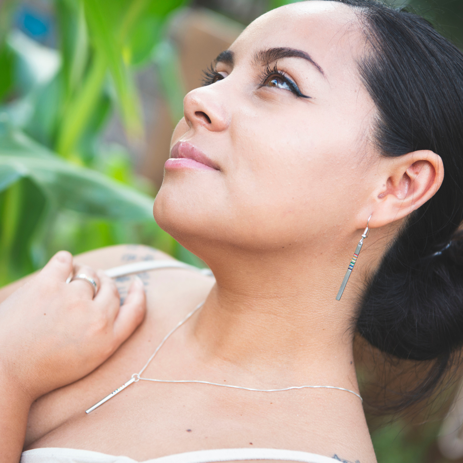 T.Skies Jewelry - Vente Colliers à pendentif - Collier Spirit : Rainbow Drop7