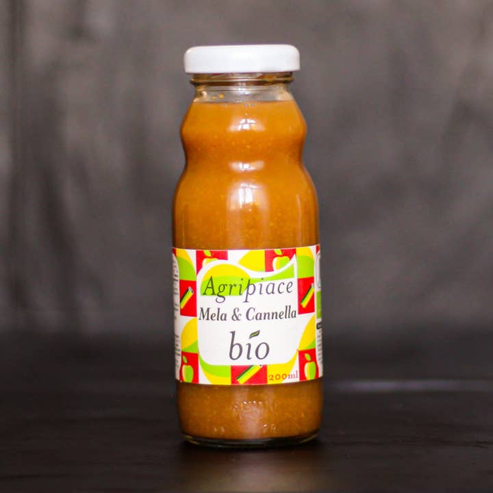 Organic Apple and Cinnamon Juice 200ml. Sweet and spicy. Modena. for wholesale by Gourm.it