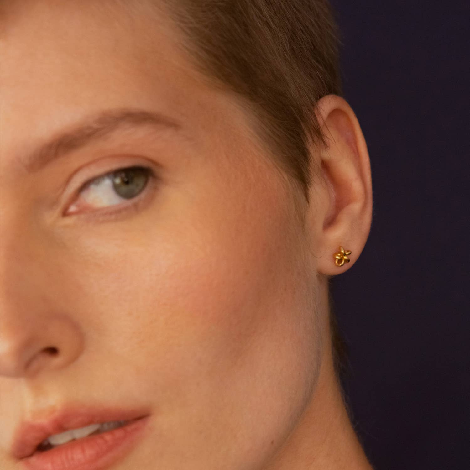 A MAR LIBRE – Engroshandel Ørestikkere – NIÑA DE LAS DUNAS / Øreringe med blomsterknopper4