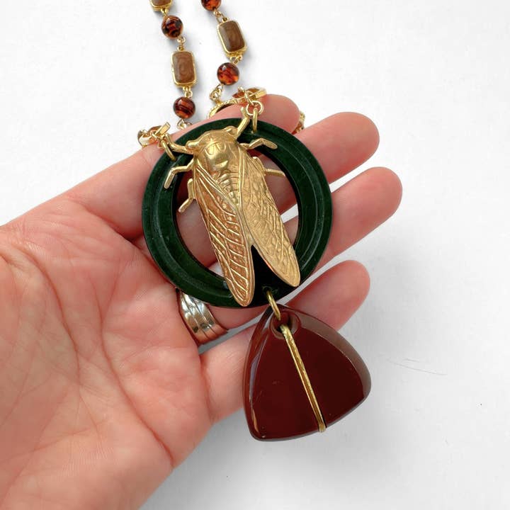 Lulu’s Petals - Wholesale Pendant/Charm Necklace - Repurposed Vintage brass Cicada assemblage necklace with bakelite drop