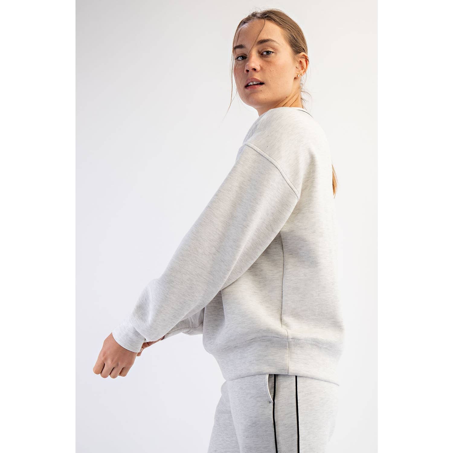 Rae Mode - Wholesale Lounge Top - Women's - MODAL SCUBA V NECK PIPING TOP2