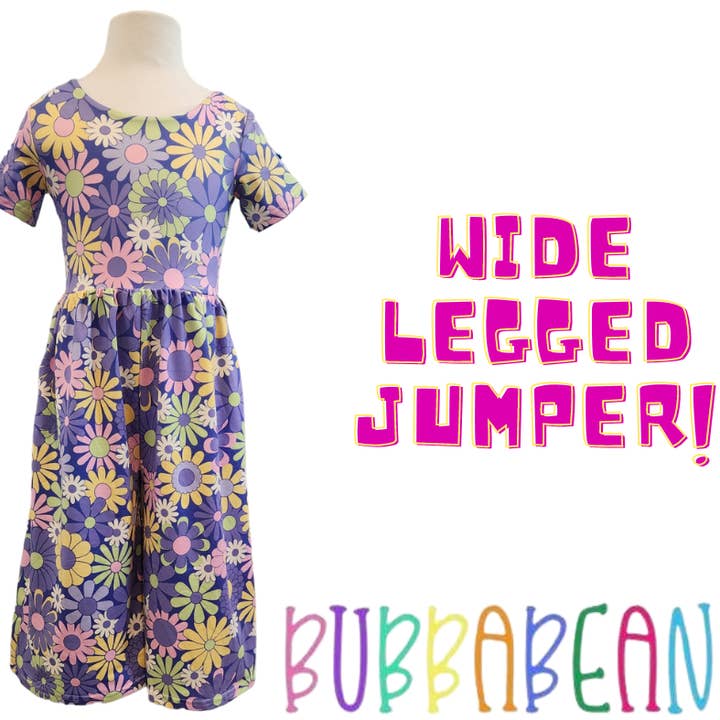 Pull Spring Into Flowers pour la vente par Bubbabeans
