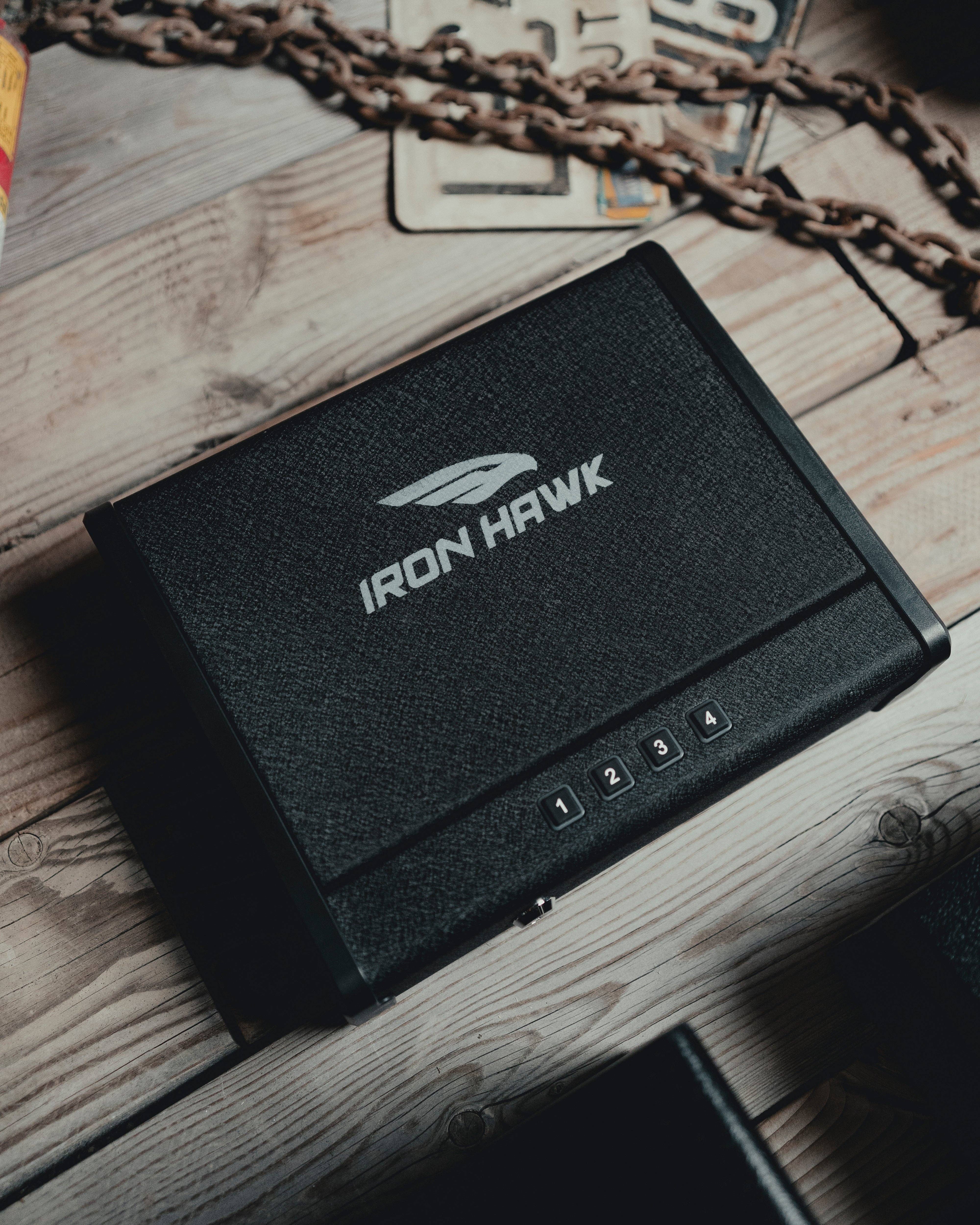 Iron Hawk Safe - Vendita all'ingrosso Contenitori portaoggetti - Iron Hawk IHQ500 cassaforte portatile ad accesso rapido per pistole3