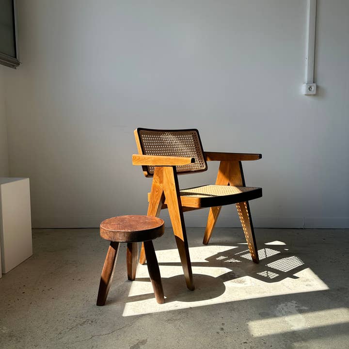 Office Objets - Wholesale Stool - Upcycled low flat teak tripod stool - Small solid brown wood stool with flat circular seat H:35cm D:30cm26
