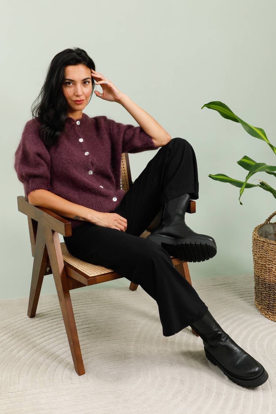 NAÏS PARIS - Wholesale Cardigan - Women's - Round neck buttoned cardigan with short sleeves in mohair and wool11