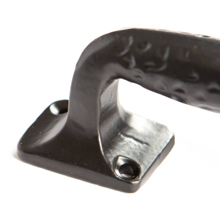 Rinkit Ltd – wholesale Knob/pull – 100mm Black Forged Barn Door Handle - By Hammer & Tongs5