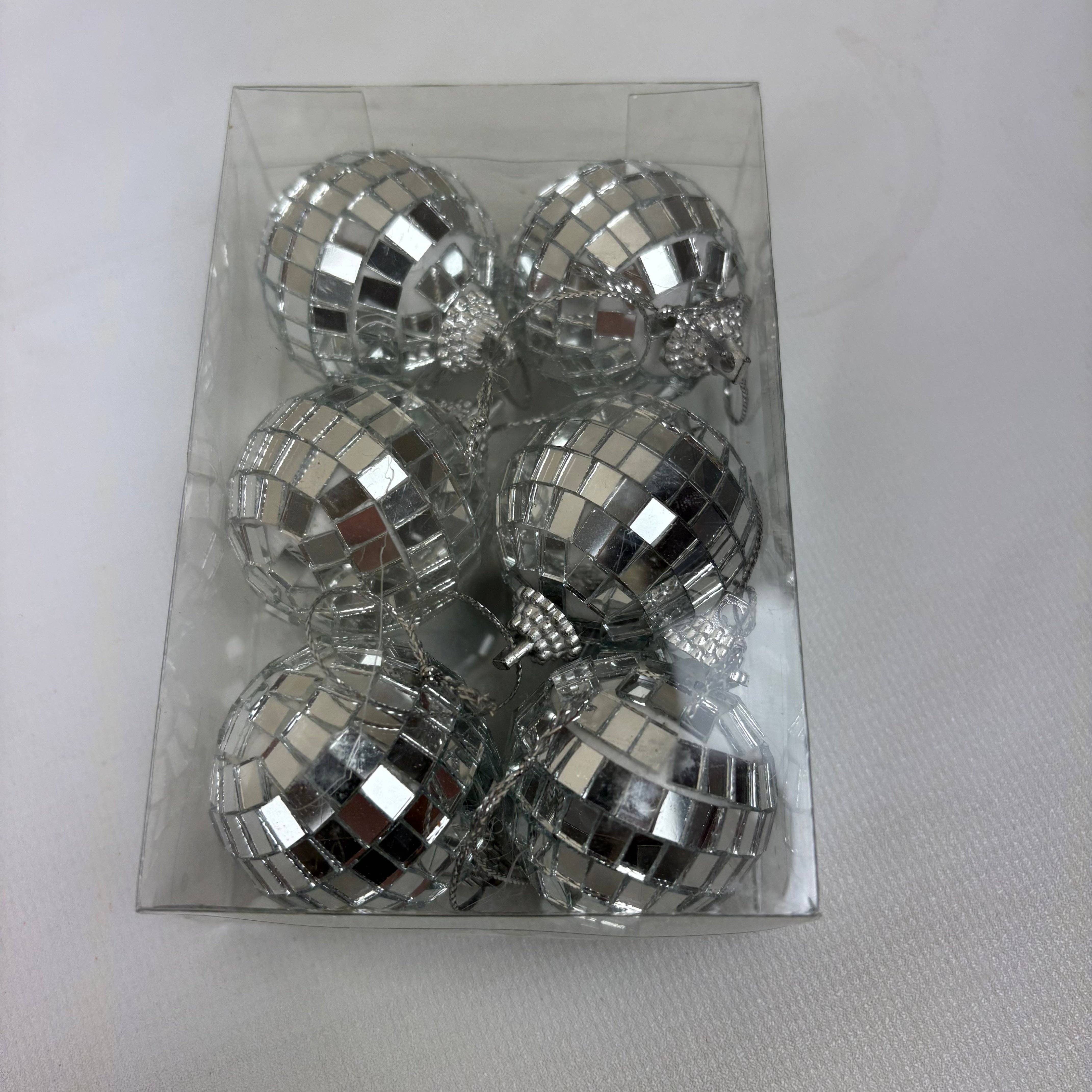 Incognito - Wholesale Christmas Decoration - Silver Mirror Disco Ball - 4cm pack of 6 Christmas Baubles2