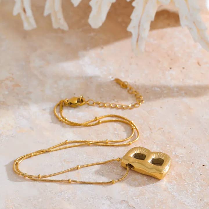 Folie à Trois – wholesale Hänge-/berlockhalsband – Ring mig vid mitt namn HALSBAND