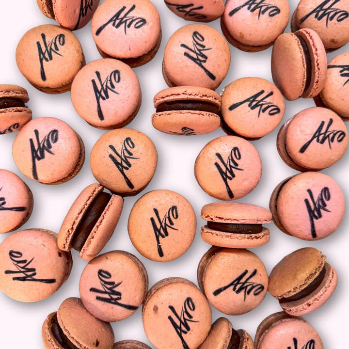 Custom Logo Macarons Assortment (12), Gluten-Free for wholesale by PHIVI BOX