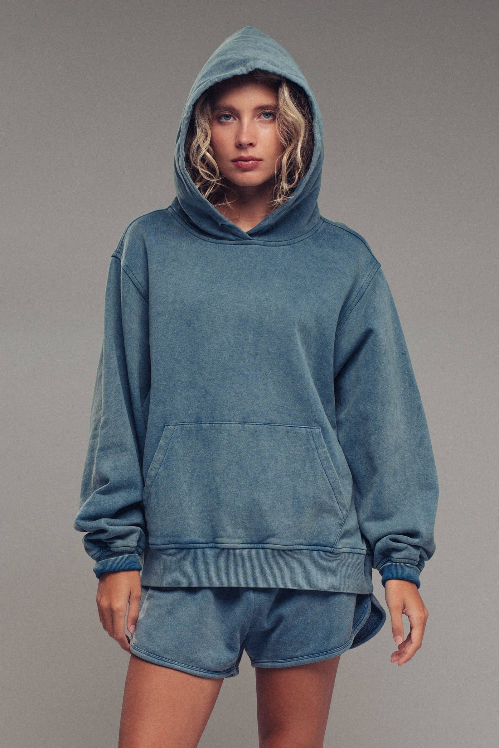 Urban Daizy - Wholesale Hoodie - Women's - Vintage Wash Oversized Brushed Hoodie26
