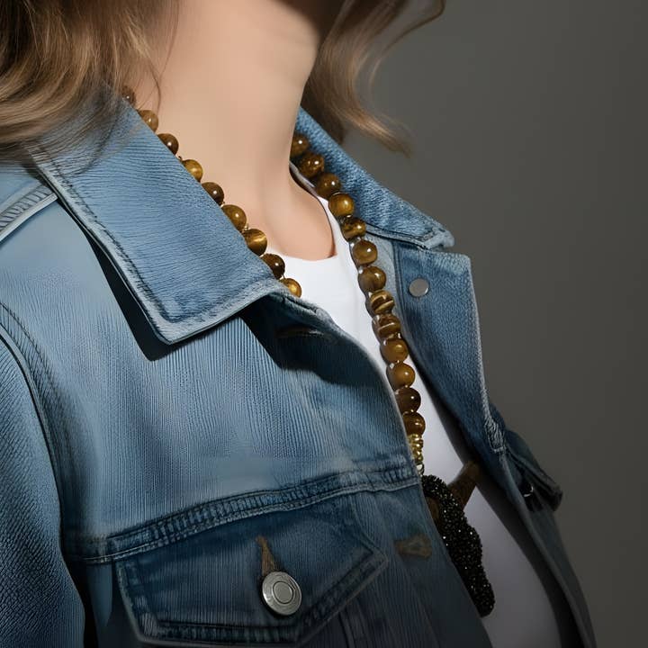 PHOEBE´S - Wholesale Pendant/Charm Necklace - Unique Tiger's Eye Necklace with Bull Pendant and Diamonds –1