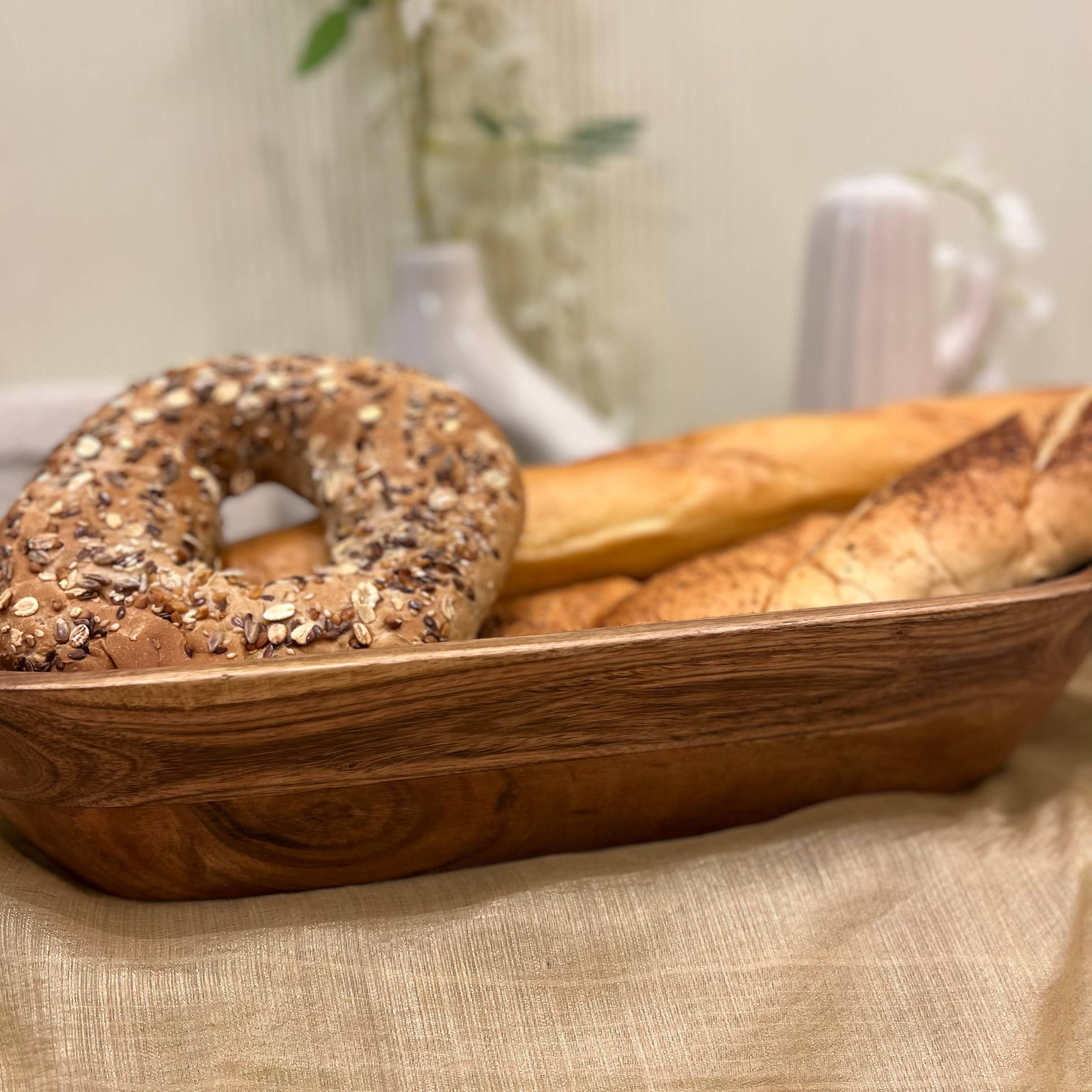 LuxeDesigns Co LLC - Vendita all'ingrosso Ciotole/Piatti decorativi - Grande ciotola per pasta in legno intagliato a lungo, ciotole in legno fatte a mano10