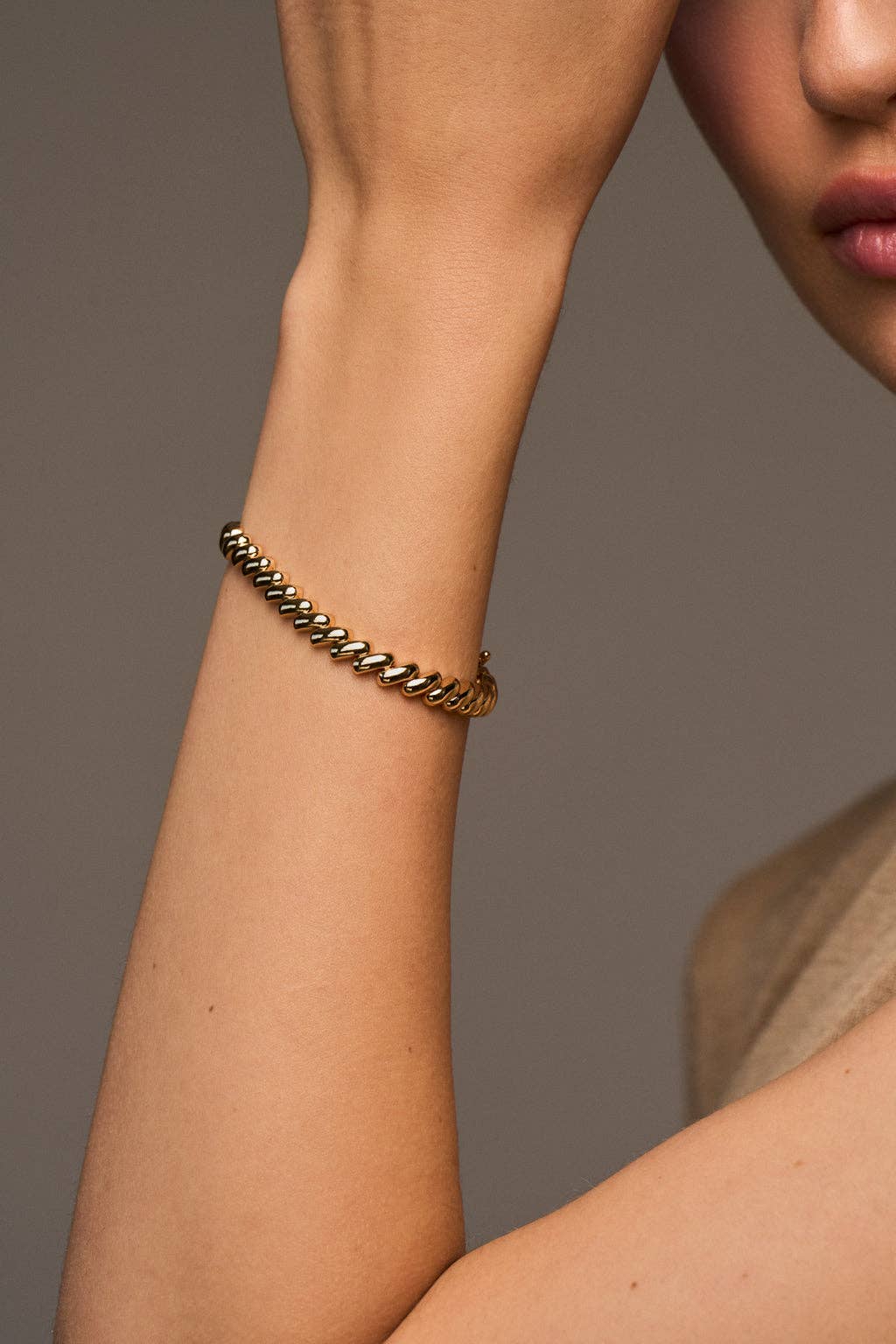 Lili Claspe - Wholesale Link & Chain Bracelet - Lyra Bracelet1