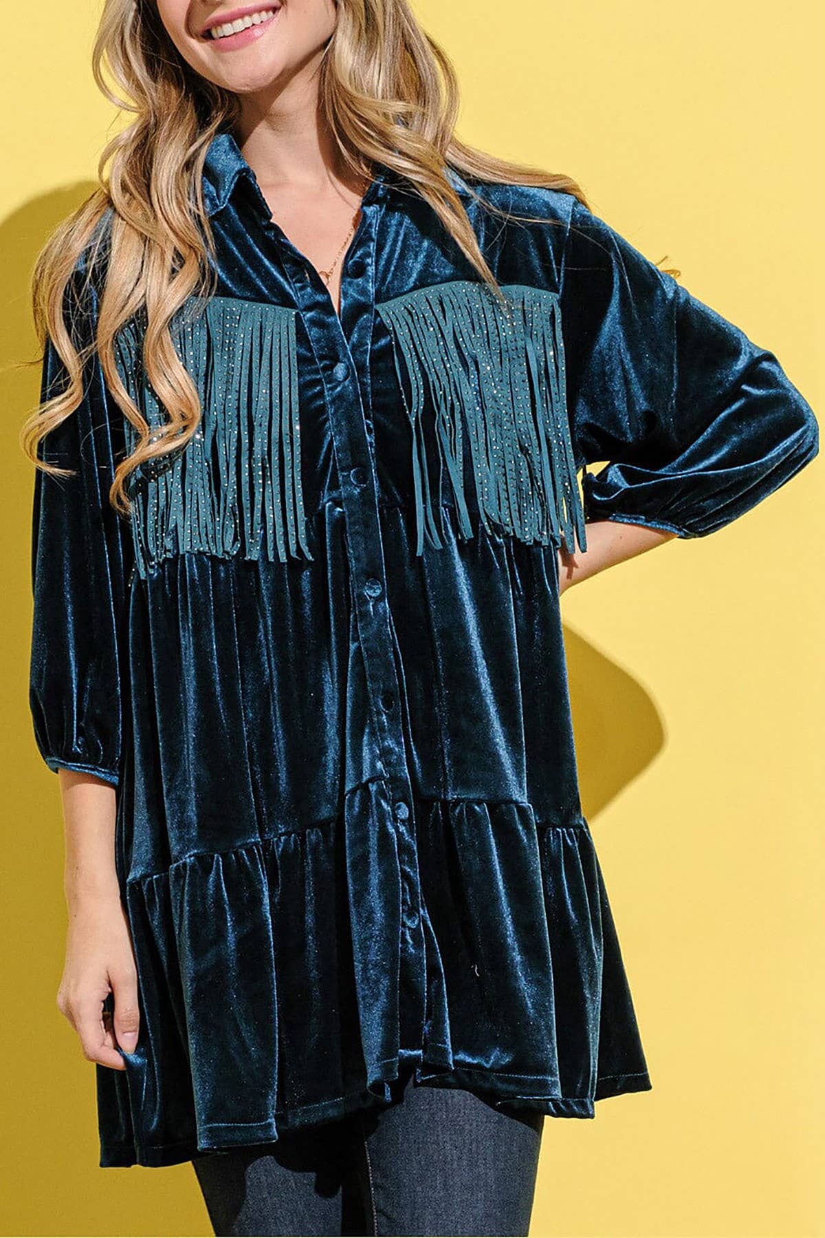 ROUSSEAU - Venta al por mayor Túnica - Mujer - TÚNICA DE TERCIOPELO SÓLIDO CON FLECOS Y MANGAS 3/4 ABOTONADA5