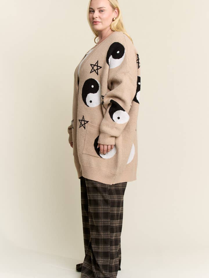 JADE BY JANE PLUS - Wholesale Cardigan - Women's - Yin Yang Star Knit Cardigan (Plus size)3