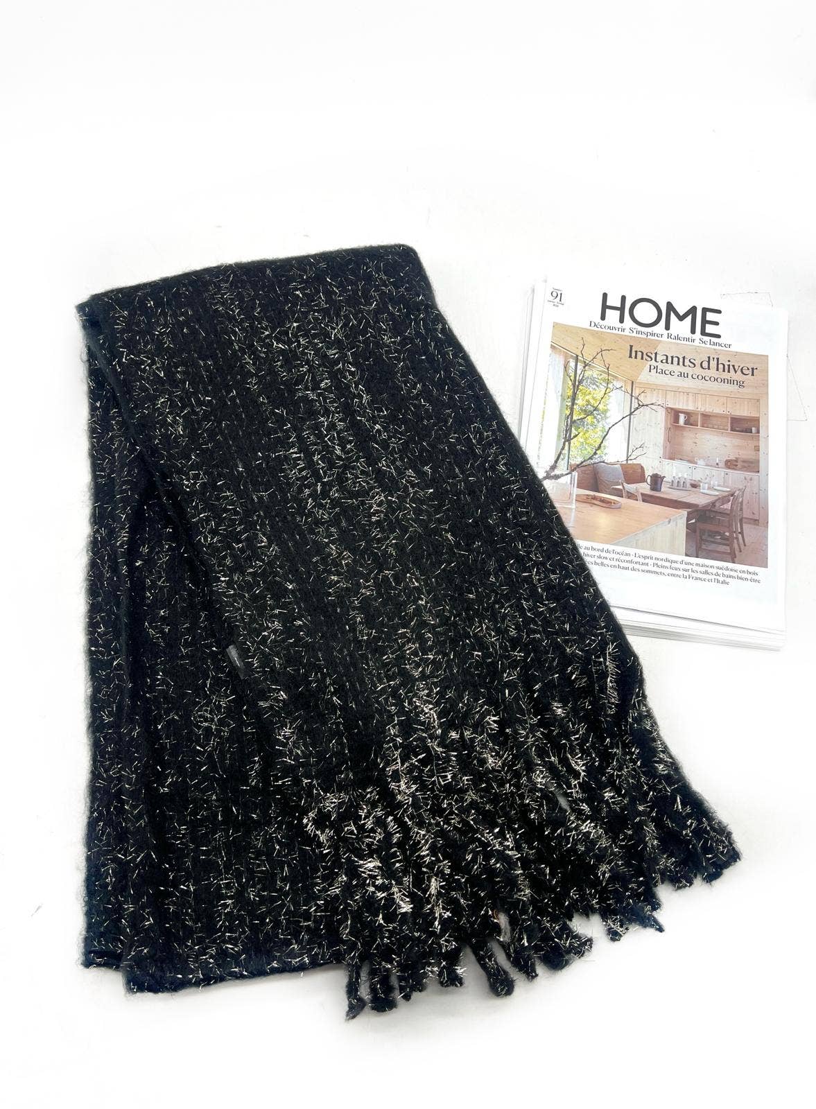 LINETA – Großhandel Schal – Damen – HH-336 Einfarbiger Schal mit großen Fransen und Lurex5