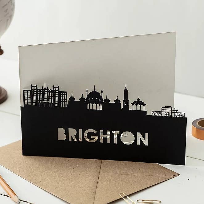 Carte tagliate laser Brighton A5 per la vendita all'ingrosso da parte di Snapdragon Designs