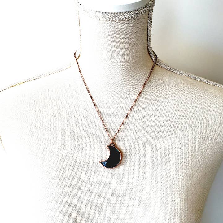 MergingMetals - Wholesale Pendant/Charm Necklace - Labradorite Crescent Moon Necklace5