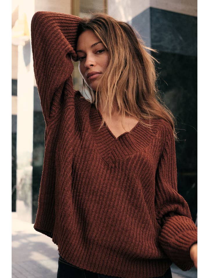 Promesa USA - Wholesale Knit Sweater - Women's - Ribbed Knit V-Neck Loose-Fit Raglan Sweater2