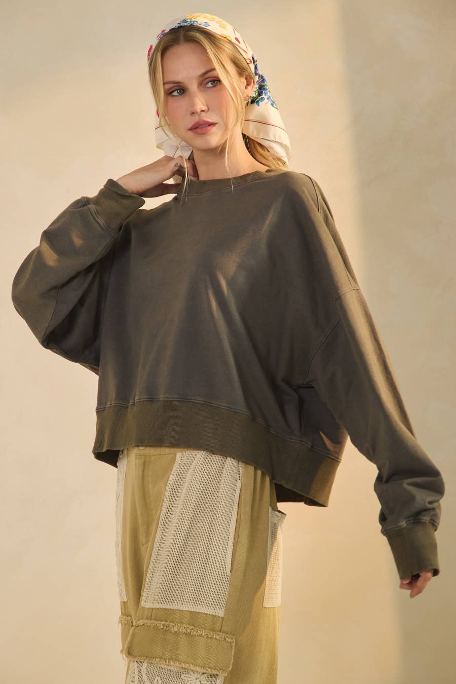 Oddi - Wholesale Pants - Women's - Plus Cargo-style Wide-leg Pants3