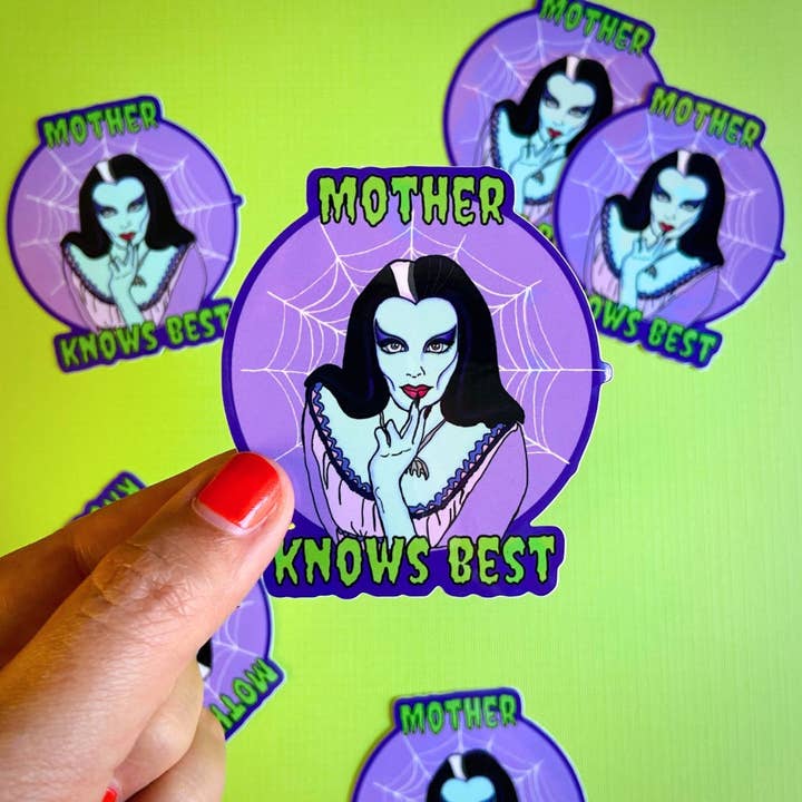 Haunted Fembot - Vendita all'ingrosso Adesivo - Adesivo per bottiglia d'acqua «Mother Knows Best» Lily Munster4