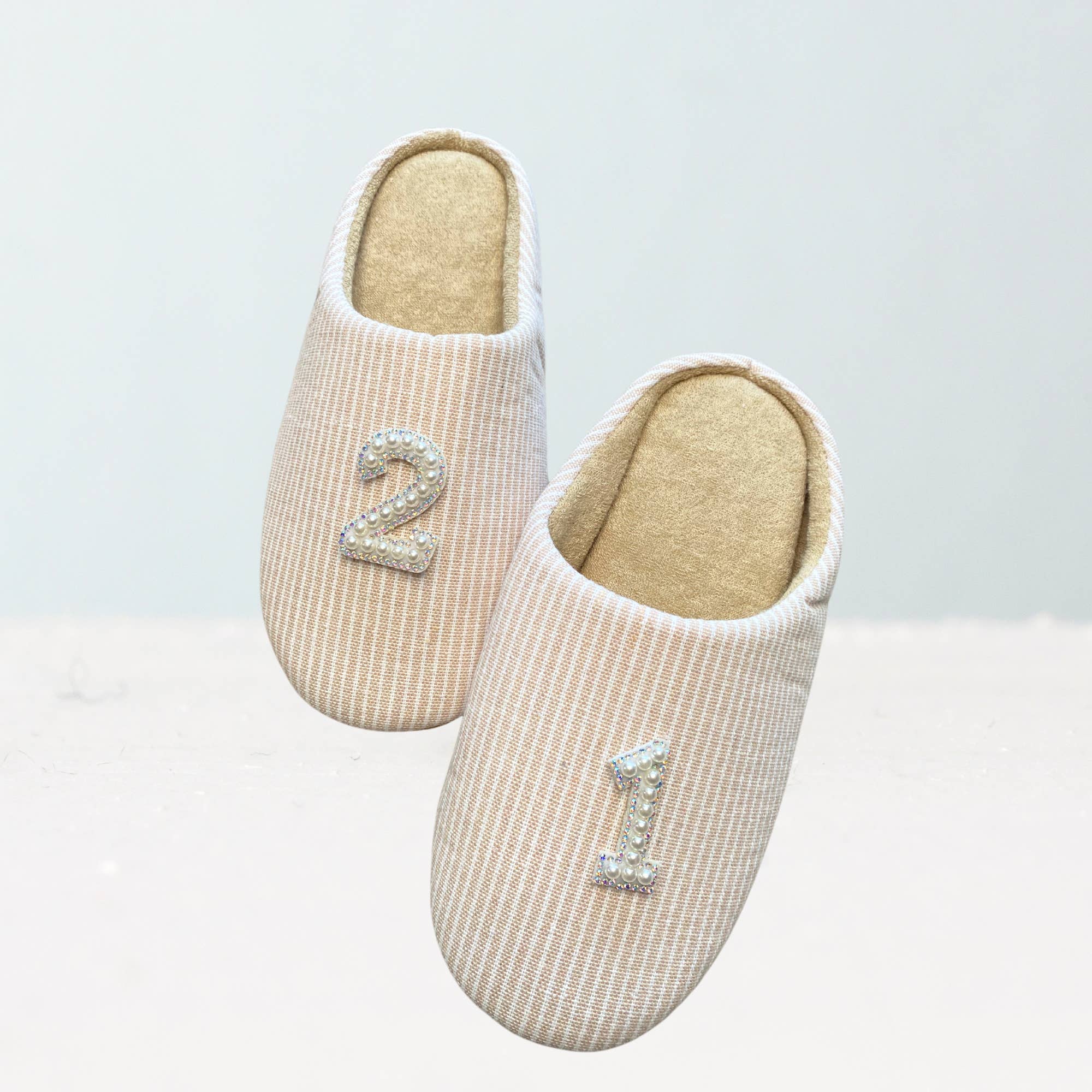 DrifWoo - Wholesale Slippers – Unisex - Custom Birthday Slippers – Unisex & Number Patch Ready