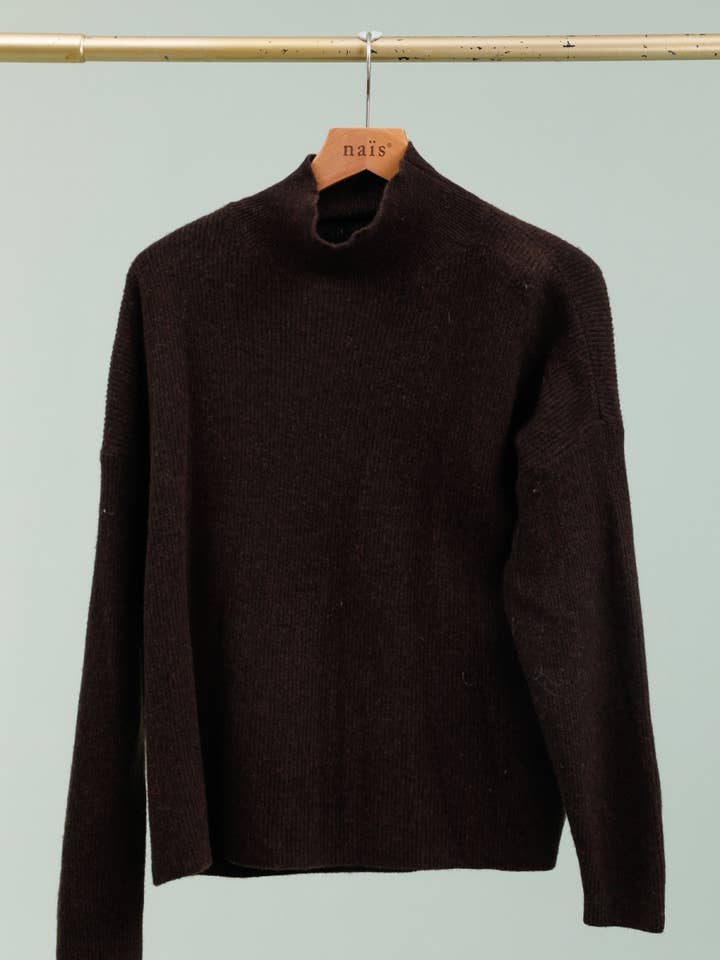 NAÏS PARIS - Wholesale Knit Sweater - Women's - High-neck long-sleeve sweater 100% extra fine merino wool11