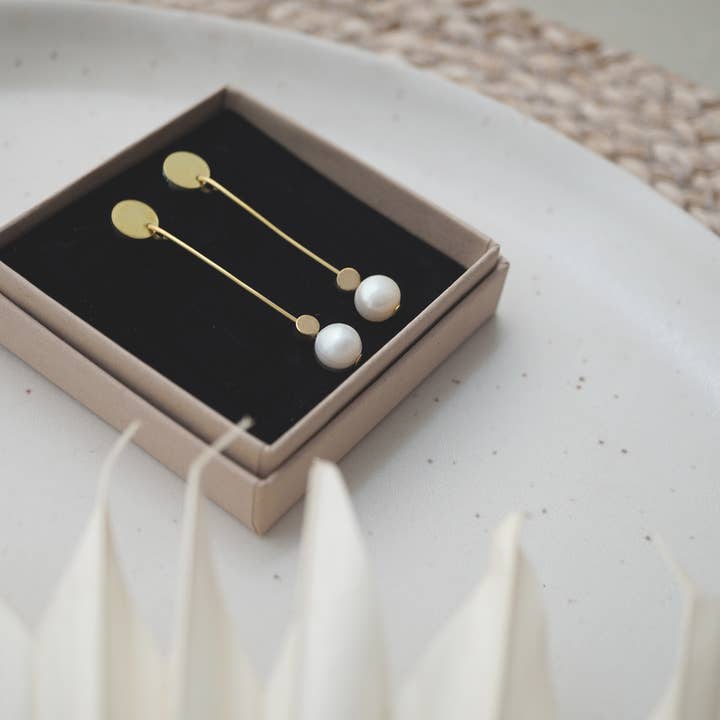 Fräulein Tapir - Wholesale Dangle Earrings - DORO earrings2