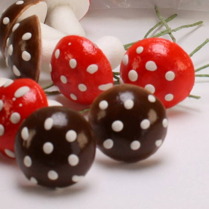 Red & Brown Mix - Large 3/4" Spun Cotton - 10 pcs - 218-0117 for wholesale on Faire4