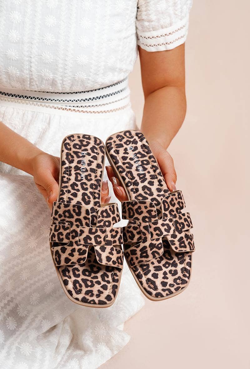 CFK International – wholesale Sandals – Women's – Nova Slide - LEOPARD0