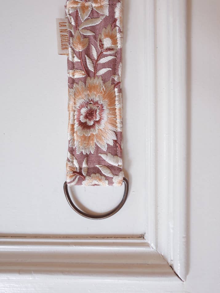 Magnolia for wholesale by La N'atelier