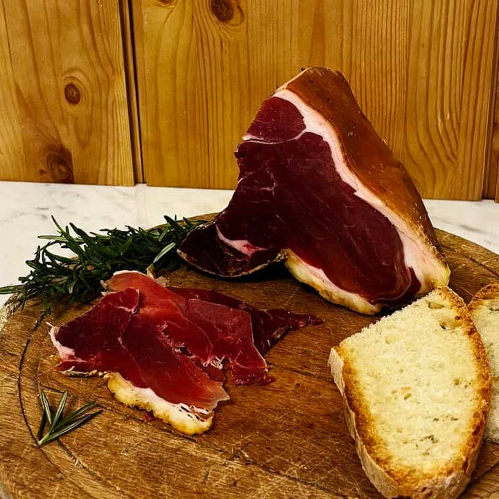 Tranche de Prosciutto Bazzone Riserva Antica Norcineria pour la vente par Passione Toscana