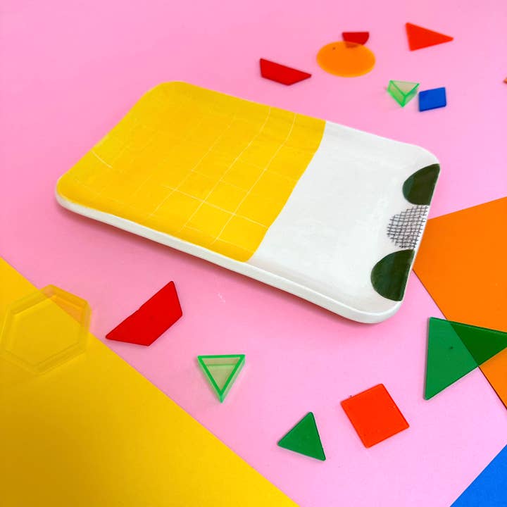 Ceramic tray handmade in Italy for wholesale by Odeon Studio