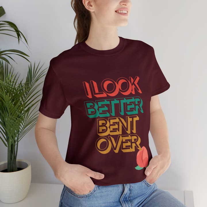 Camiseta retro I Look Better Bent Over para venta al por mayor de Victorholistics