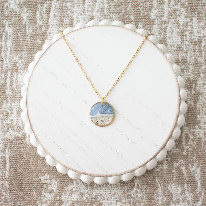 Collana di Sabbia Personalizzata | Cerchio | Onda Dipinta a Mano | Oro per la vendita all'ingrosso da parte di Sandy Beaches Shop