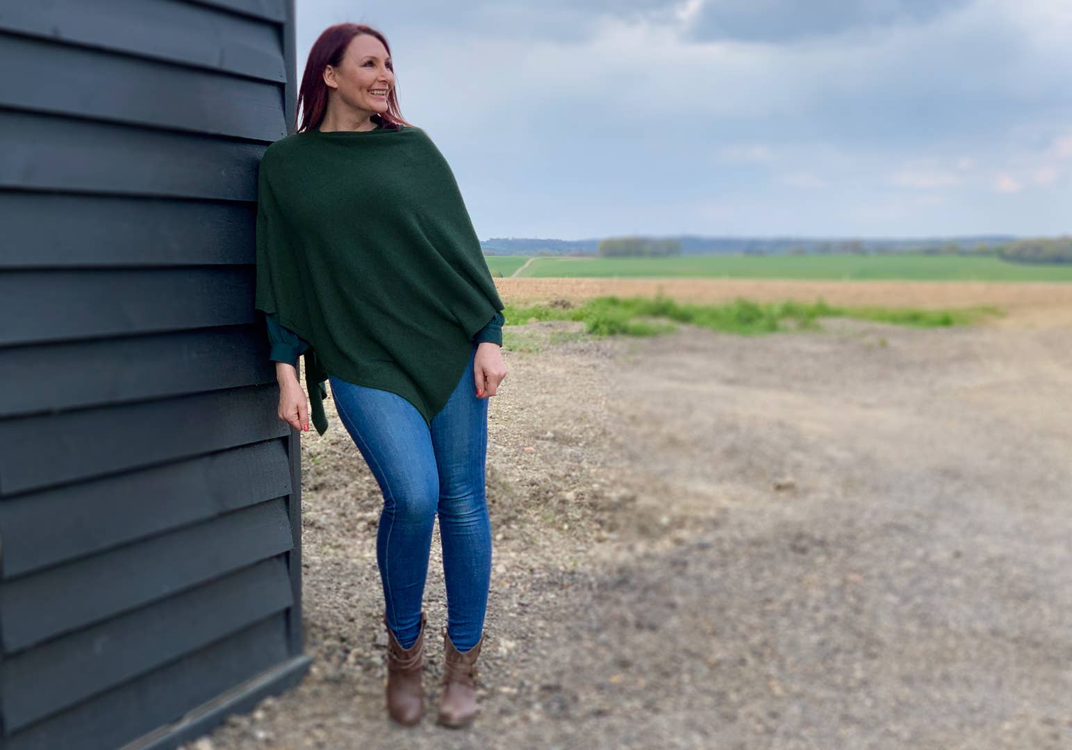 Creatico - Wholesale Poncho - Women's - House of Conti Firenze Cashmere Blend Italian Poncho Regular78