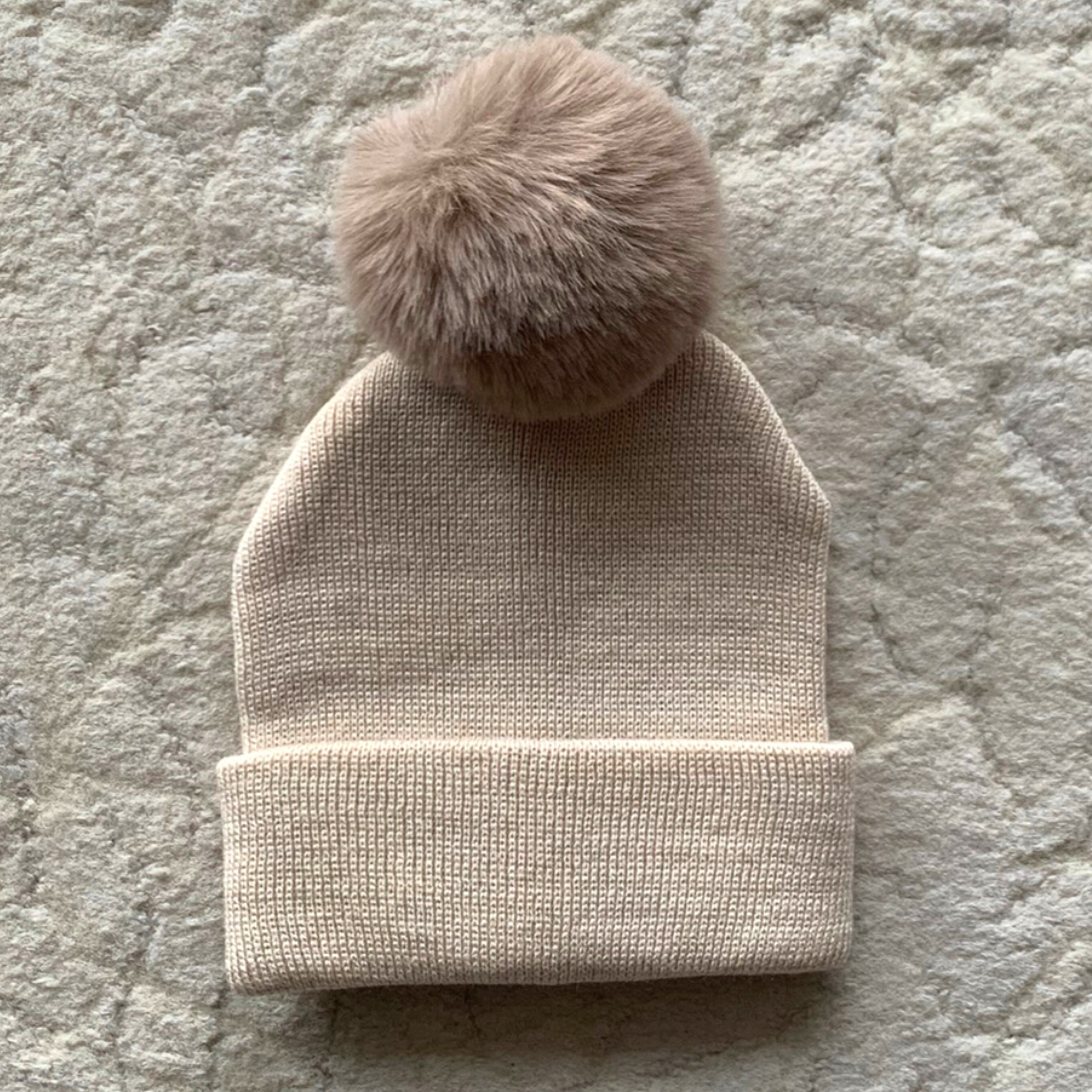 Himmelberg Baby - Wholesale Beanie - Kids - Single Pom Pom Baby/Kid's Beige Beanie Hat, 0 to 8 Years2