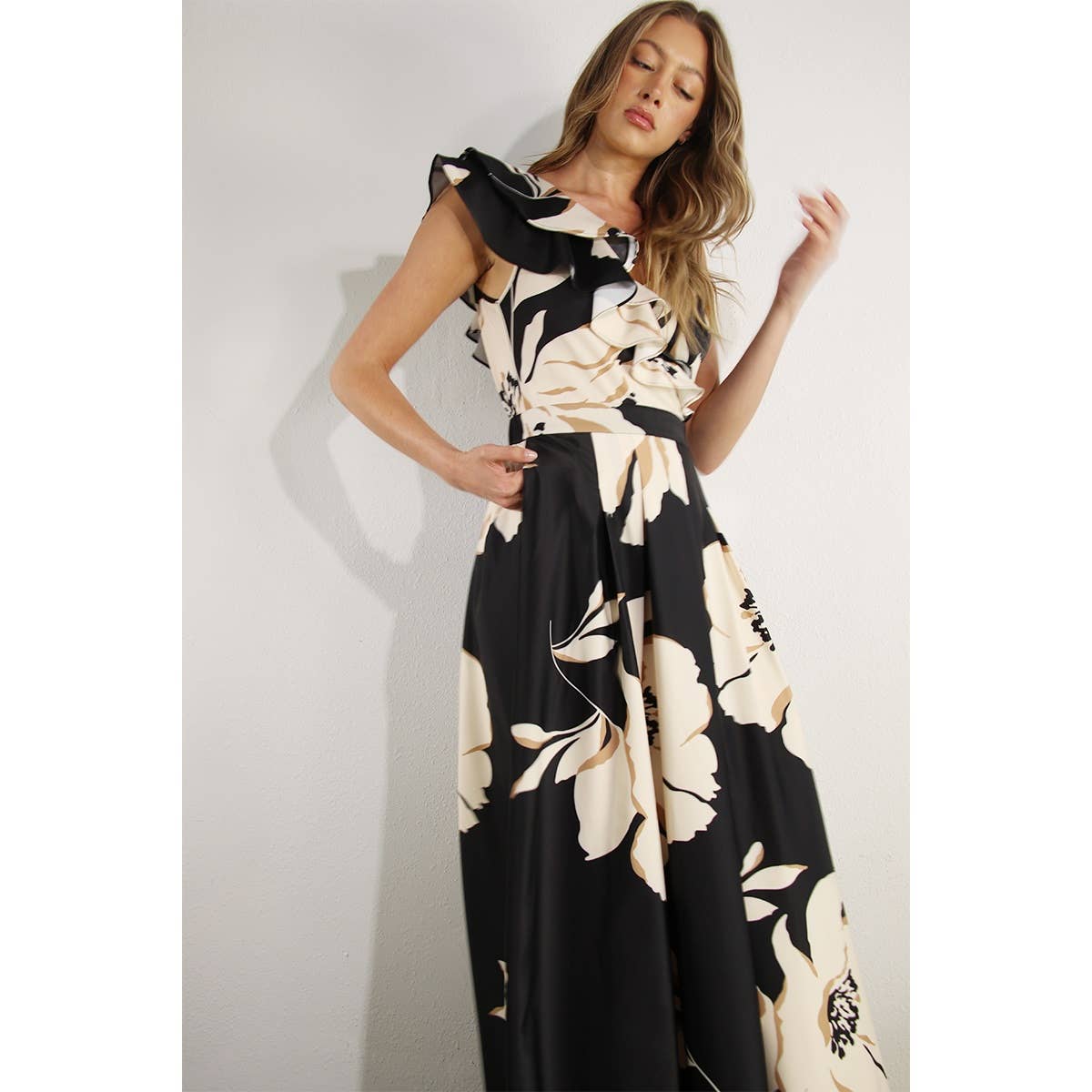 Mulla - Wholesale Dress - Women's - ONE SHOULDER RUFFLE PLEATED MAXI DRESS7