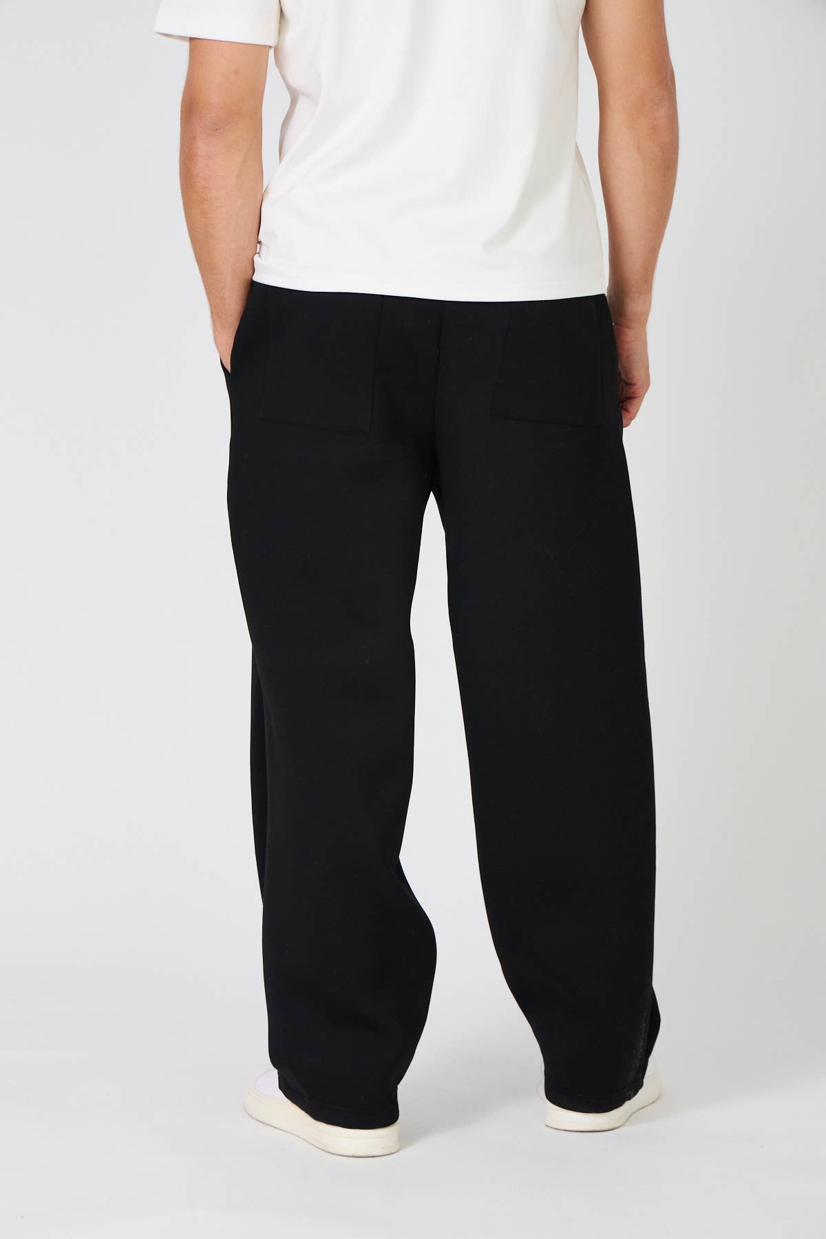 Black Oversized Set Neoprene Fabric. for wholesale on Faire2