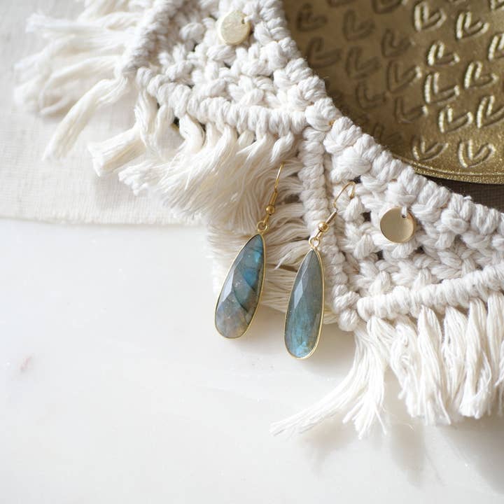 GINANDGER - Wholesale Dangle Earrings - EARRING LABRADORITE ISHITA1