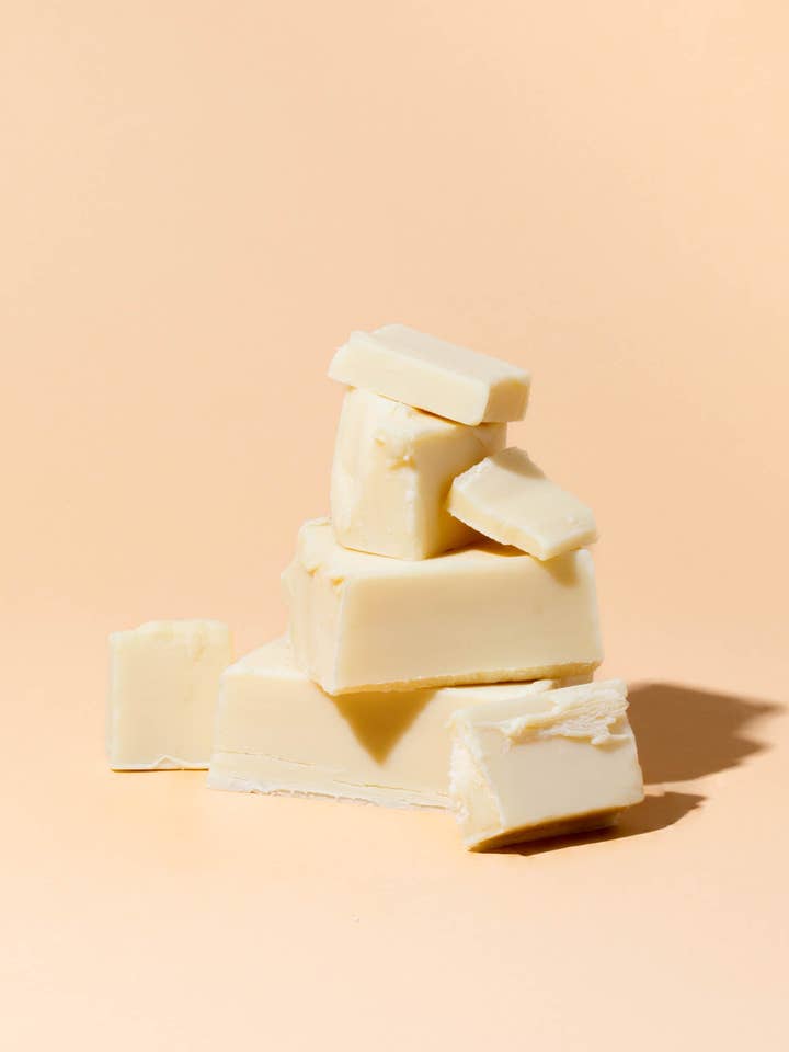 beeswax coco creme® candle wax for wholesale by makesy