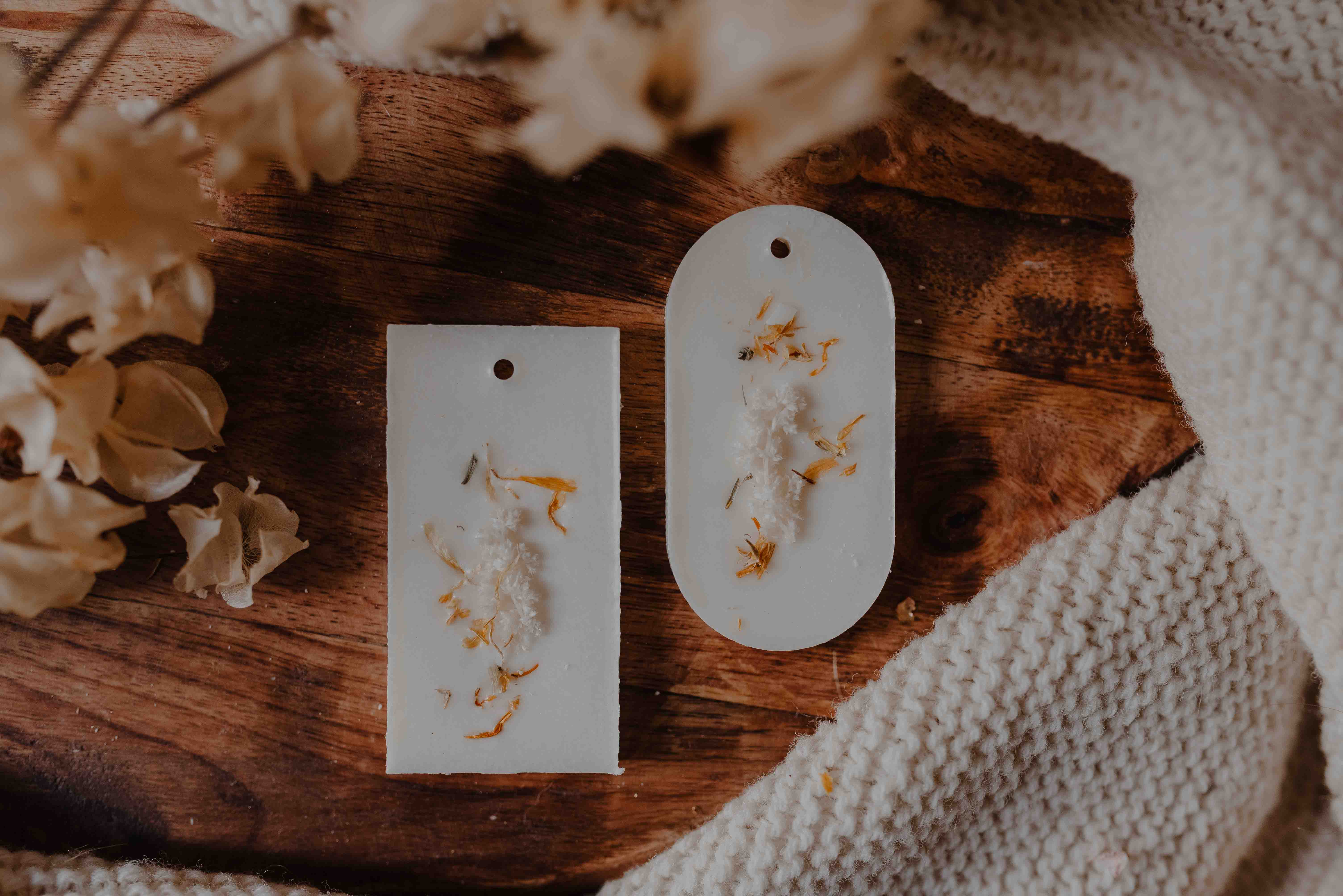 WILD CHILD Bougies & Co - Vente Fondants - CHRISTMAS COCOONING - Tablette de cire parfumée de Noël1