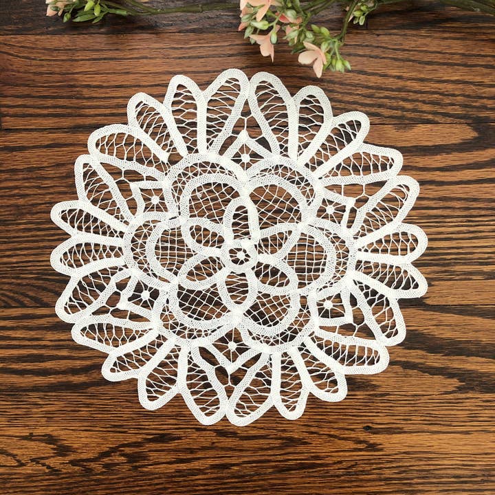 Peking Handicraft - Wholesale Doily - Annie's Treasures Doilies Round Shape7