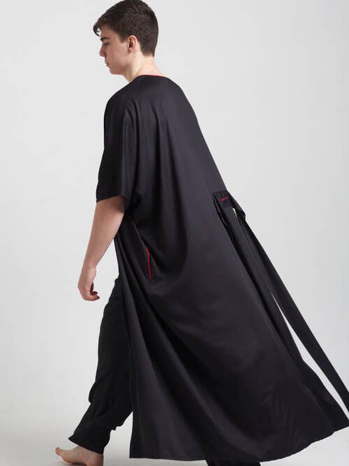 Vestaglia Zen in seta vegana unisex per la vendita all'ingrosso da parte di KOKORO ORGANICS LTD