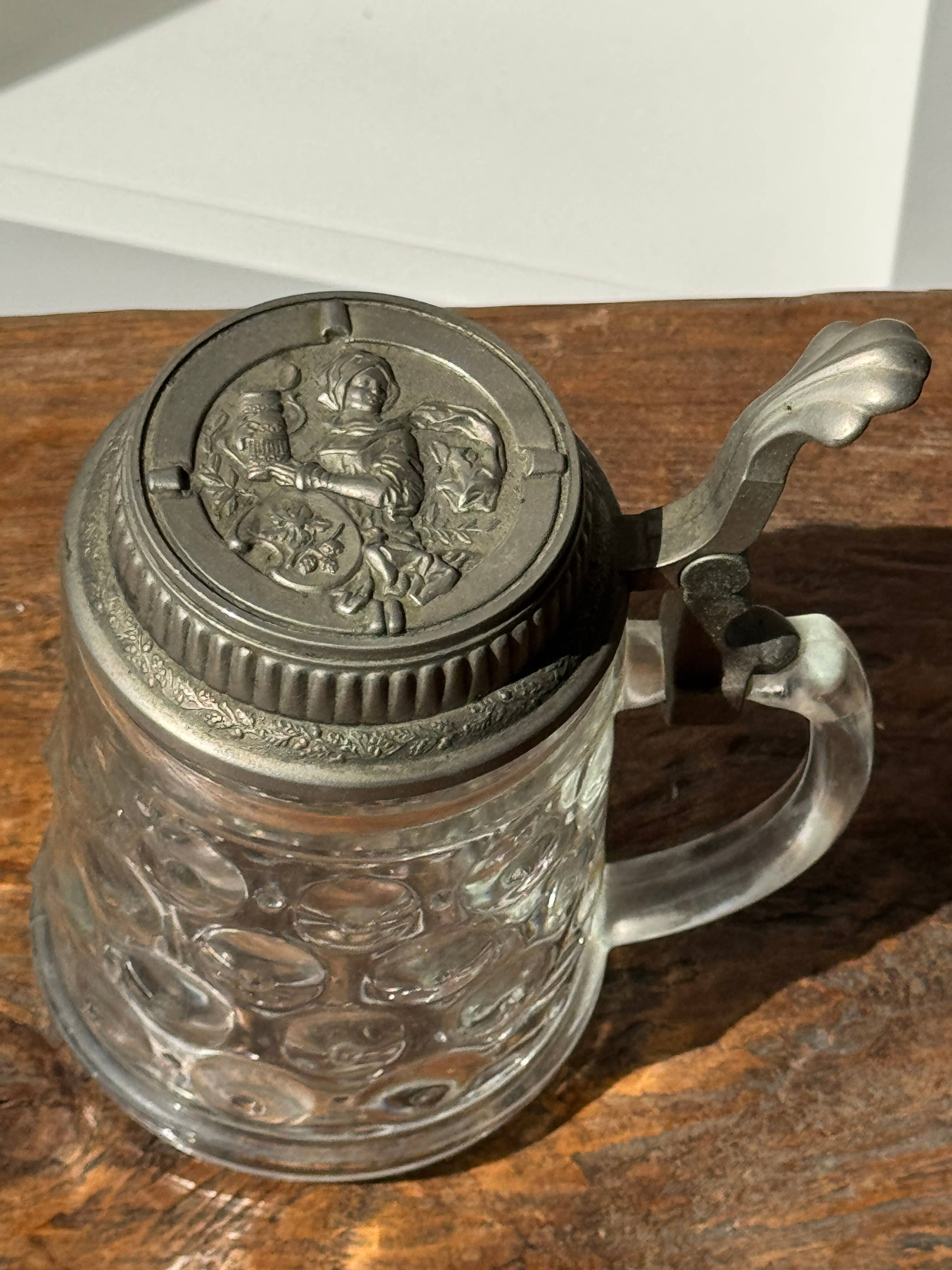 Office Objets - Wholesale Beer Glass/Mug - Alsatian beer mug with figurative pewter lid6